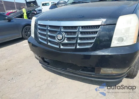2008 Cadillac Escalade Standard z USA, uszkodzony, nr VIN 1GYFK63838R107862